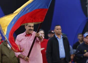 Trump Says He's Open to Talks With Valenzuela's Maduro