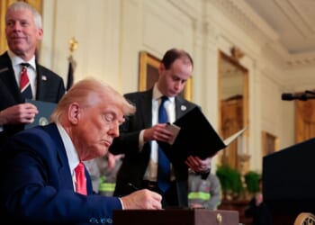 Trump Signs Order Launching ‘Manhattan Project’ For Artificial Intelligence