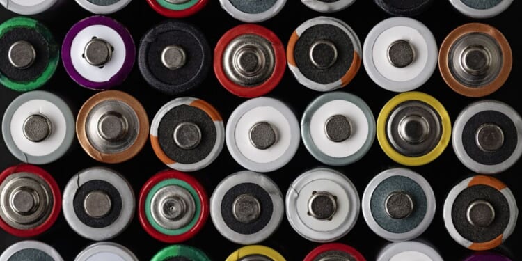 UK households urged to buy batteries this week | UK | News