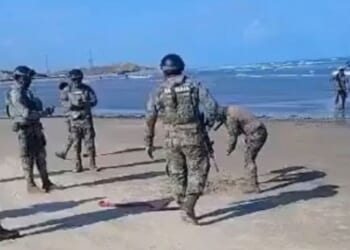 US troops storm Mexican beach after Trump's bomb threat as tensions erupt | World | News