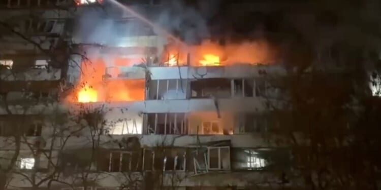 Ukraine warned to 'prepare and stock up' for Putin's 500-drone terror | World | News