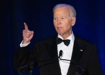 Victor Davis Hanson: Confronting Anti-Ellis Island Immigration