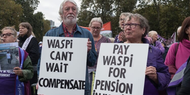 WASPI fury as 'gaslighting' Labour torn apart over new 'evidence' | Politics | News