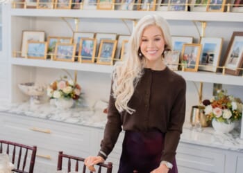 Your Guide to Holiday Etiquette With Alison Cheperdak