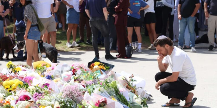 15 killed in Hanukkah attack at Bondi Beach, Australia; 2 killed in Brown University shooting