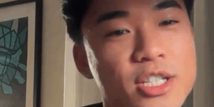 'He snatched my gold chains!'