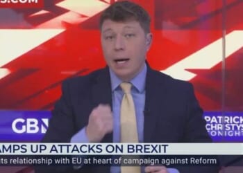 Keir Starmer is 'clinging on to power', Reform councillor tells GB News