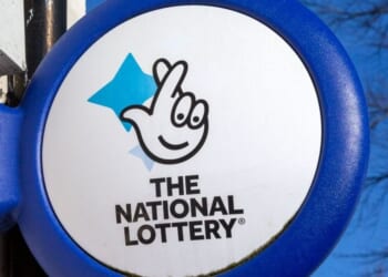 Dad goes into shop to buy juice and walks out with £300k win