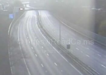 M621 LIVE: Major motorway shut in both directions after 'police incident'