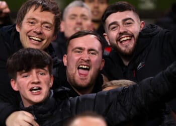 Luke Littler creates fan frenzy as teenager spotted at Man Utd game before World Darts Championship