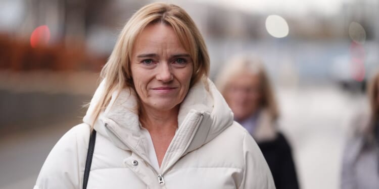 NHS nurse's trans ruling to be revised after vital evidence 'made-up by AI'