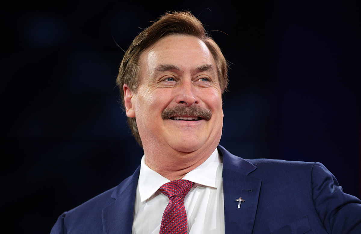 MyPillow CEO Mike Lindell announces run for Minnesota governor