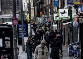 The UK's 'unhappiest' town abandoned by supermarkets and shops - 'it's gone down big time' | UK | News