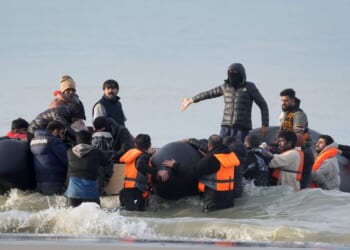 Keir Starmer's 'smash the gangs' policy suffers major setback as 40,000 asylum seekers cross Channel this year
