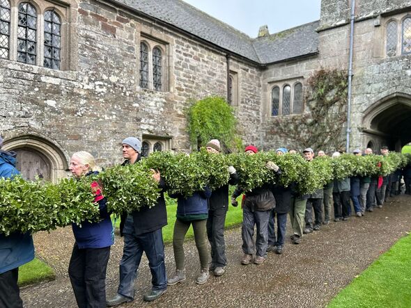 Christmas Treasures of The National Trust Christmas Treasures of The National Trust