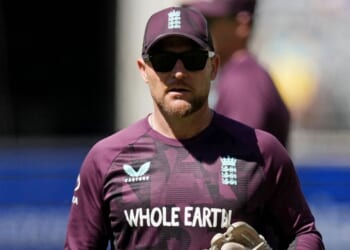 Brendon McCullum issues warning ahead of third Ashes test as England aim to avoid whitewash