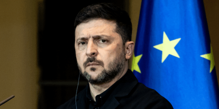 Volodymyr Zelensky accepts his country will NOT join Nato as he makes major concessions