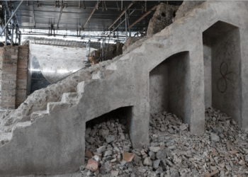 Archaeology breakthrough as experts discover forgotten staircase that leads to 'lost Pompeii'