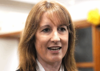 Rachel Reeves BARRED from her local pub over 'eye-watering' tax hikes