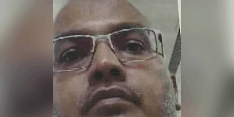 Bondi Beach massacre dad revealed in clear photo as details emerge about Sajid Akram's India trips