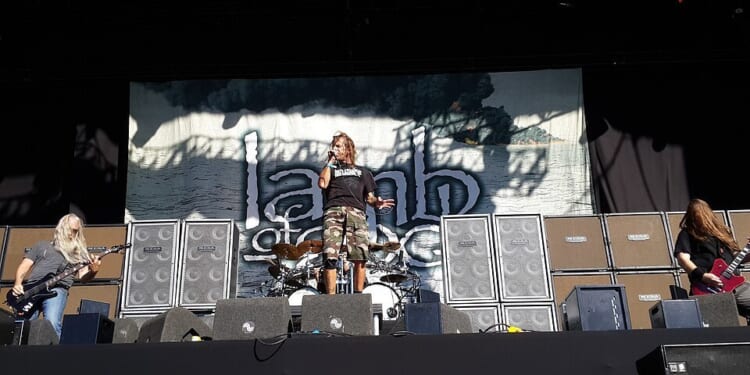 StubHub apologizes for Christian concert listing error