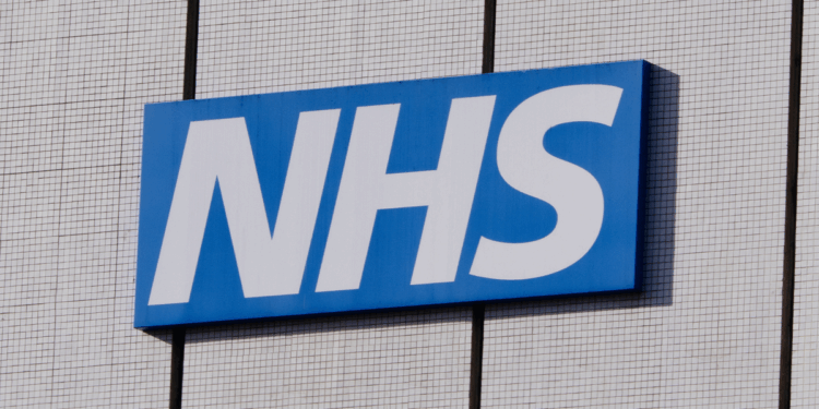 NHS still has no single-sex spaces for women as hospital trusts ‘defy’ Supreme Court ruling