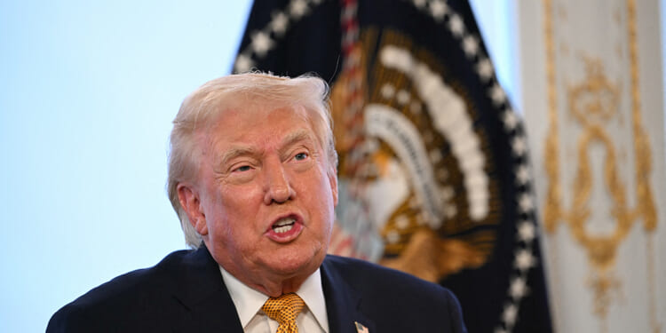 Trump's week in review: Targeting ISIS, $3K to self-deport