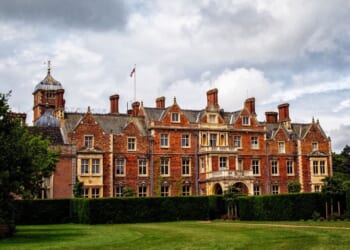 A look inside the stately home where the Royal Family spend Christmas Day | Royal | News