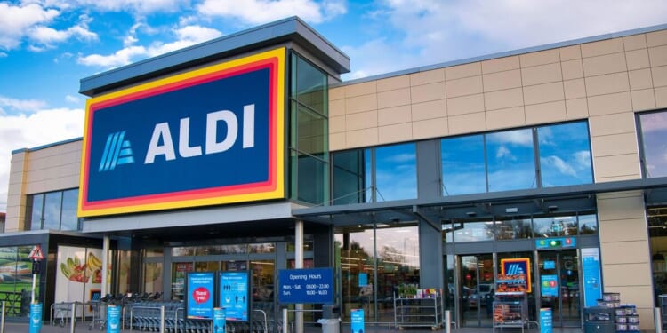 Aldi apologises as Christmas food product recalled | UK | News