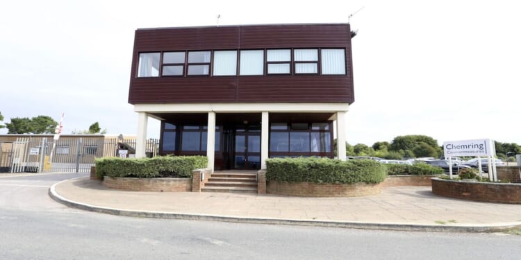 Chemring 'explosion' LIVE: Police and firefighters 'swarm military factory' after incident | UK | News