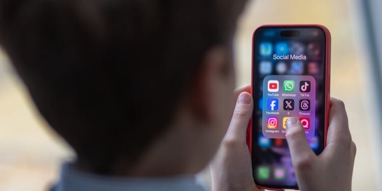 Children Given Smartphones By Age 12 Have Greater Risk Of Depression And Obesity, Study Finds