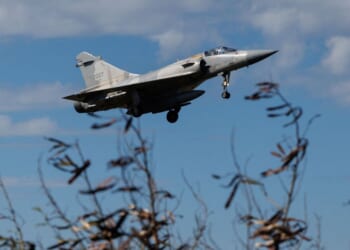 China encircles Taiwan with live-fire drill as invasion panic grows | World | News