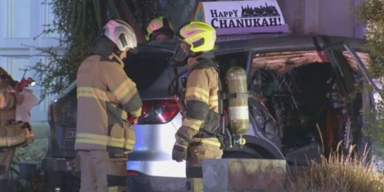 Christmas bombing sees rabbi and family evacuated from home | World | News