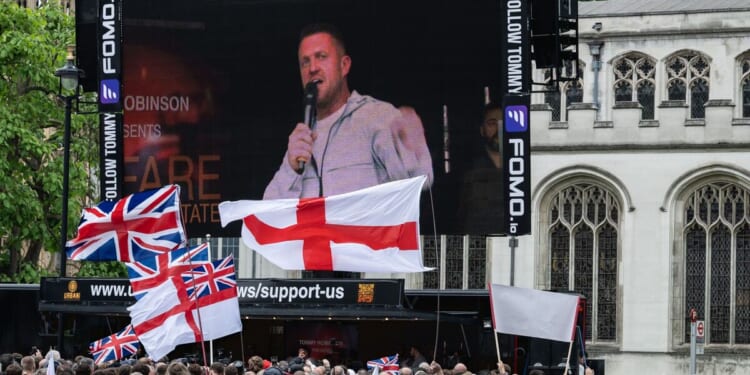 Church of England slams Tommy Robinson for ‘exploiting’ Christmas | UK | News