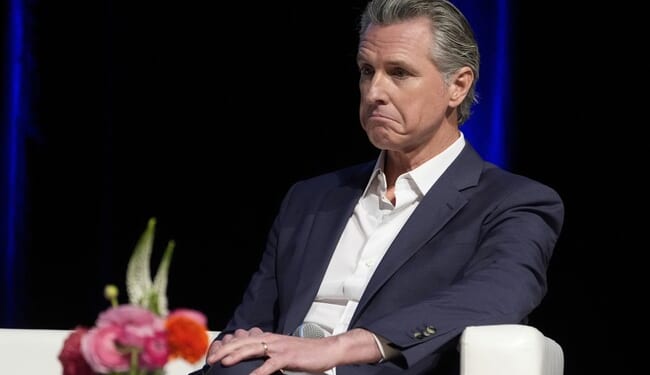 Coal Dumped in Gavin Newsom's Christmas Stocking After Latest Announcement on Eradicating Homelessness – RedState