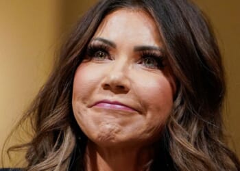 DHS Offers Illegal Aliens $3,000 to Go 'Home for the Holidays'