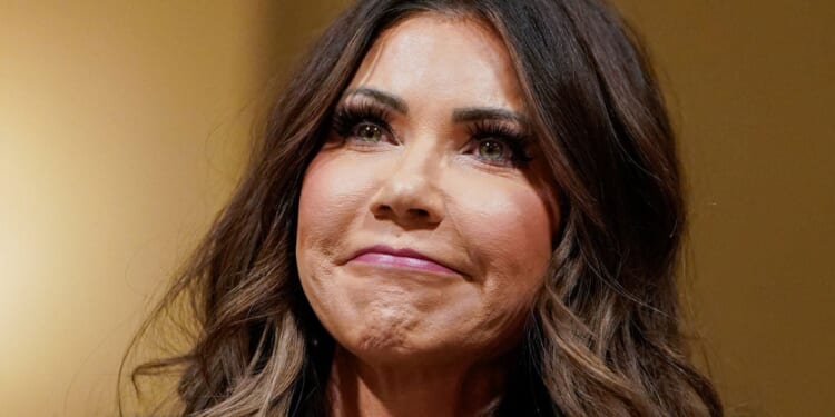 DHS Offers Illegal Aliens $3,000 to Go 'Home for the Holidays'