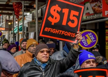 Economist Blasts $25 Minimum Wage Proposal: ‘I Think It’s Insane’