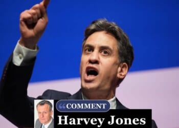 Ed Miliband declares World War 3 on UK - doing more damage than Putin | Personal Finance | Finance