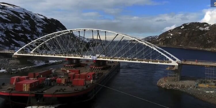 European country ready to blow up £64m bridge connecting it to Putin's Russia | World | News