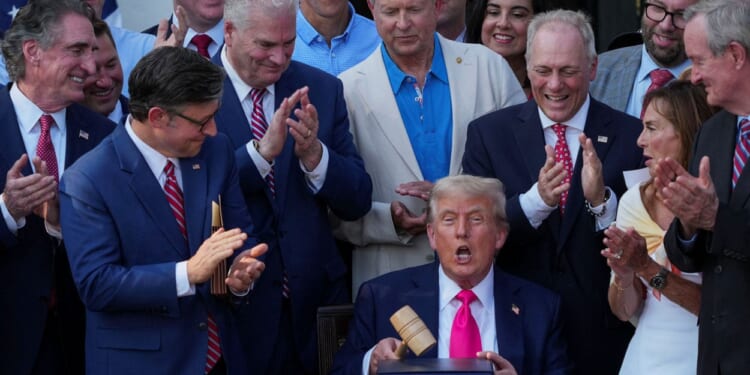 Experts Talk Top Midterm Election Issues