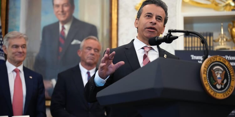 FDA Chief Shares Attainable Holiday Health Advice