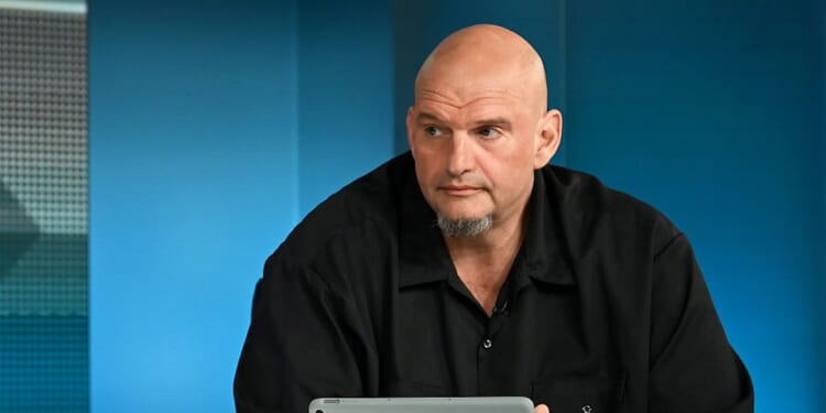 Fetterman Blasts Media, Defends Trump’s Narco-Terror Strikes And Oil Tanker Seizure