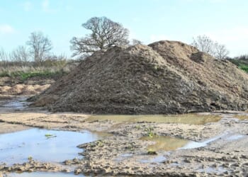 Fury in pretty little UK town as mountains of rubbish dumped near home | UK | News