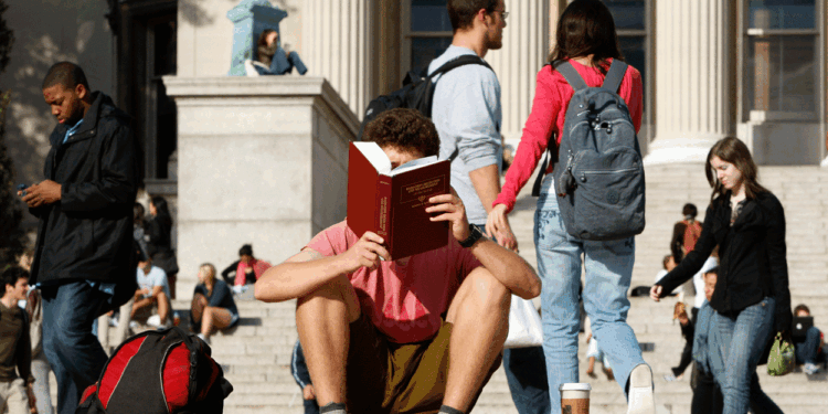 Give Students the Challenge of Reading