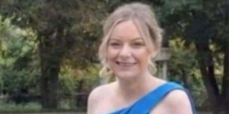 Heartbreak as mother buried alongside newborn baby at tearful funeral | World | News