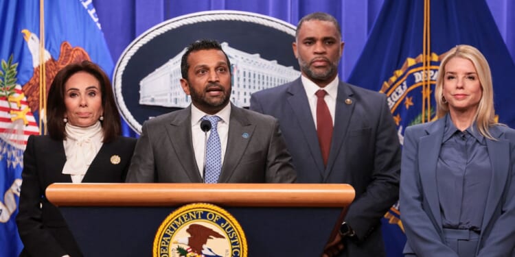 How Law Enforcement Found Man Accused in DC Pipe Bomb Case 