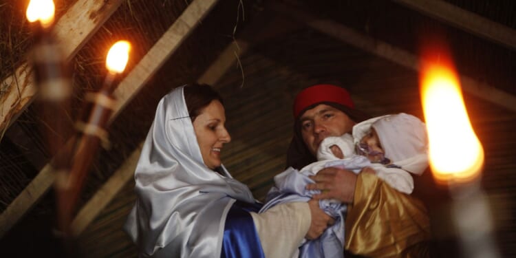 How Mary and Joseph Can Strengthen Marriages