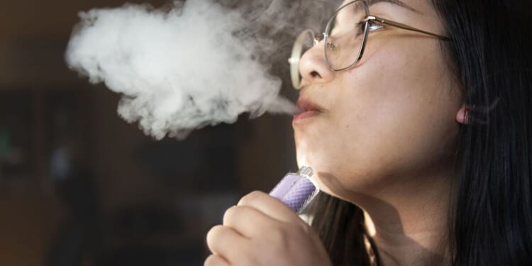 Huge country bans vaping with 8 years in jail warning | World | News