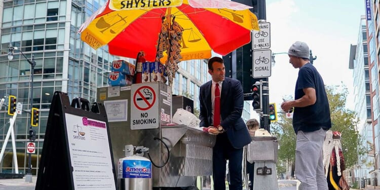 IRS lawyer starts a hot dog cart during the federal shutdown